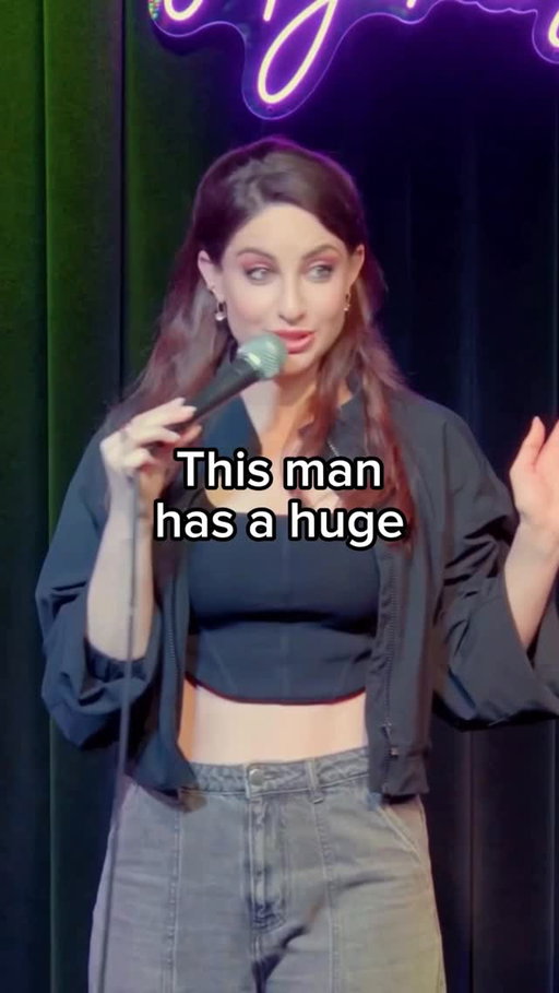 🚨 TOUR CITIES 🚨 
5/29-30 BALTIMORE
6/12-13 CHICAGO
6/26-27 DALLAS
7/10 SNOWMASS
8/22 ABQ
9/17 DETROIT
9/19 PITTSBURGH
10/2-3 WASH DC
10/4 CHARLOTTE

Tickies in biooo babes!

#standup #crowdwork #rich #dating #lol