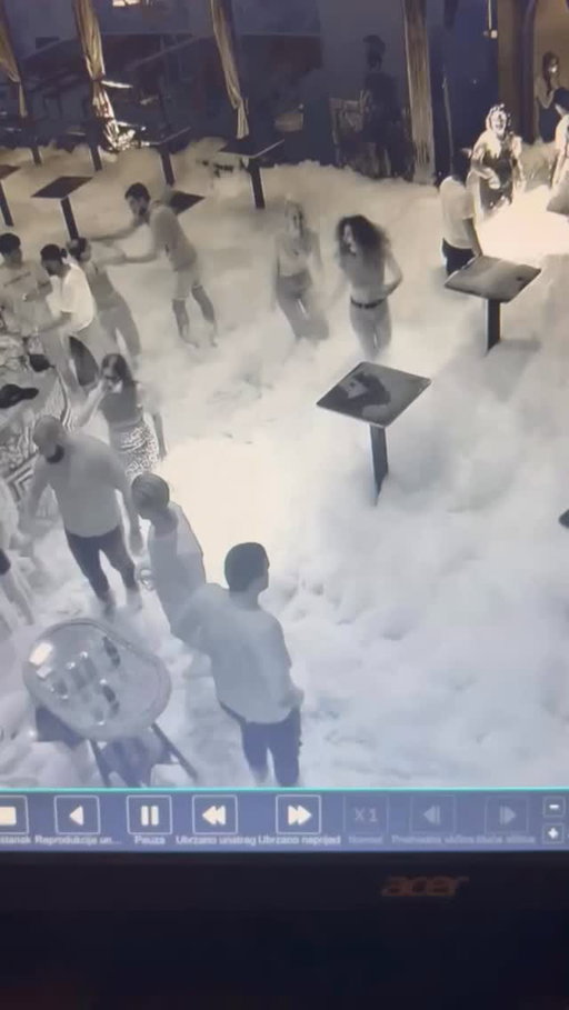 LOL @klapanvice via @bviral 
—
Dancing in a Sea of Bubbles