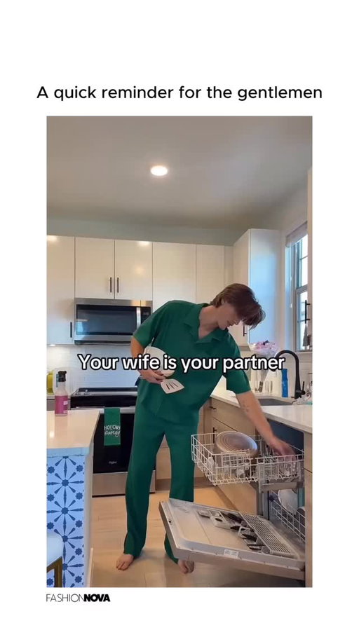 Pregnant wife rules the house, respectfully 😂🤍

#FashionNova #novababe #funnymood #relationshipgoals #ootd