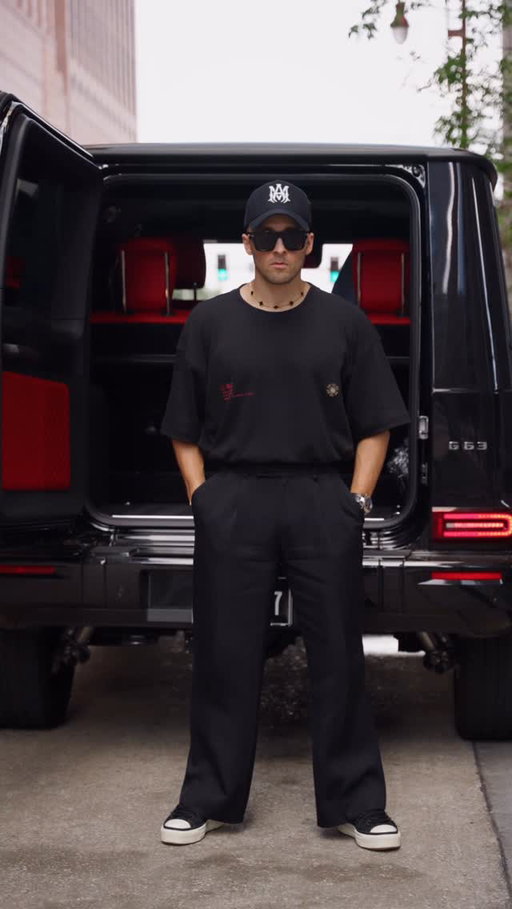 GWA Mode: Activated ☑️ | OMERTÁ Made in Medellín 🇨🇴
•
@_kwadw0 🎥
•
#OMERTA #AMG #G63 #MensFashion