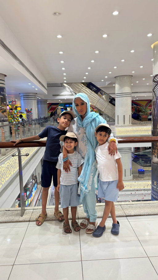Come Eid shopping with me in Islamabad 🇵🇰

#eidshopping #islamabad #pakistan