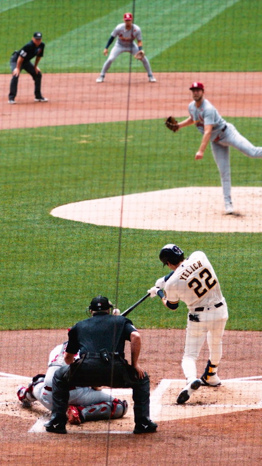 Baseball is even more beautiful in slow motion 🎥