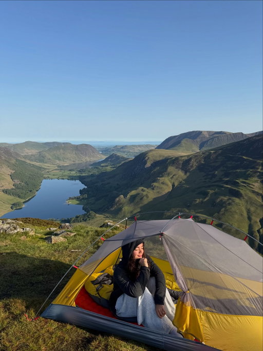 A wild camp up Fleetwith Pike 🫶🏾

I had my first comfortable wild camping sleep courtesy of my new sleeping system set up🫡

Sleep mat is the Tensor All-Season Regular Mummy Sleeping Mat - only weighs 480g and is the same size as a Nalgene? Perfect for needing to pack light for those wild camps. 

Sleeping bag is the Fathom EV 300 Sleeping Bag, I was so cosy in this and it also packs down small which is a win! Weight is also 1.05g. A bonus is it matches my tent…

Both of these items are from @blacks_online of course🫶🏾 

#hiking #outdoors #hikinglife #wildcamping