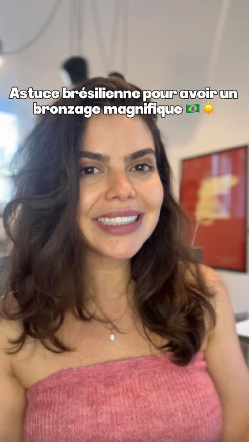 Le secret brésilien pour avoir un bronzage magnifique! Sans oublier de mettre de la crème solaire, on veut être belles et bronzées 💁🏻‍♀️✨, pas avoir la peau vielle et tachée 😒

(Cette vidéo c’est une retournage, parce que mon français est meilleur cette année… apparemment pas tant que ça parce que le mot « jus » était mal prononcé hahahah) 

#humourfrançais #Brésil #brésilien #bronzage #beauté