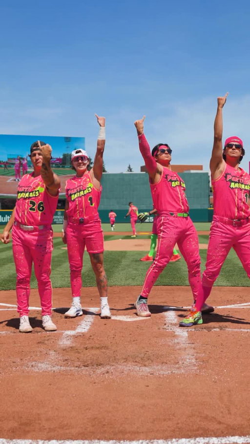 They CRUSHED this 😤

#partyanimals #pinkyup #kpop #dance #viral