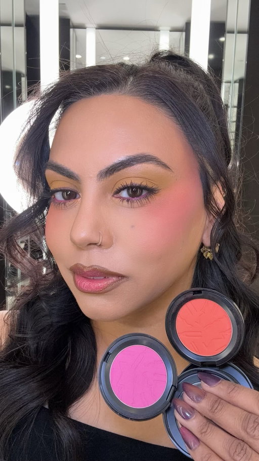 Would you wear this sunset blush combo inspired by @paintedbyesther’s signature blush technique? 🧡🩷

🧡 Loudspeaker Skinfinish Colourstruck Blush
🩷 Candy Yum-Yum Skinfinish Colourstruck Blush

#MACCosmeticsCanada #MACSkinfinish #iworkatMAC #MACCreator #blushcombo