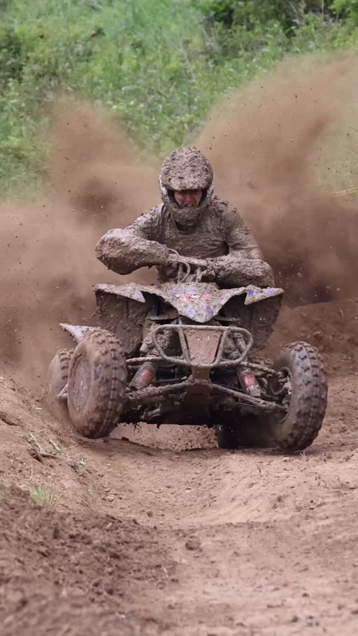We like them better muddy anyway.

Who's ready to see what @phxracingatv's @brycen_neal has got in stock for us in the next round of @gncc_racing?

🎥 : @xc_cinema 

------------

On les préfère bien boueux de toute facon.

Qui est prêt à voir ce que @phxracingatv et @brycen_neal nous réservent pour la prochaine manche de @gncc_racing ?