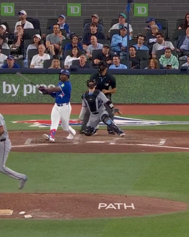 SWEET JESÚS
His FIRST career grand slam!!!!!