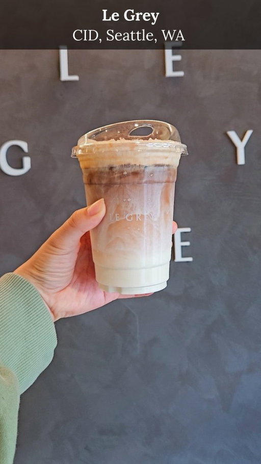 Finally got to check out 📍@legrey.teaco in Seattle's @cidseattle and the Misty Pu'er is now a new favorite tea drink ☺️

It's got a nice toasty warmth to it, a little earthy. Paired with the sea salt cream it is a delicious combo. You can also adjust the sugar and ice level.

📍619 S King St, Seattle, WA 98104

#seattleblogger #seattlefoodie #cidseattle #seattletea #kfceats