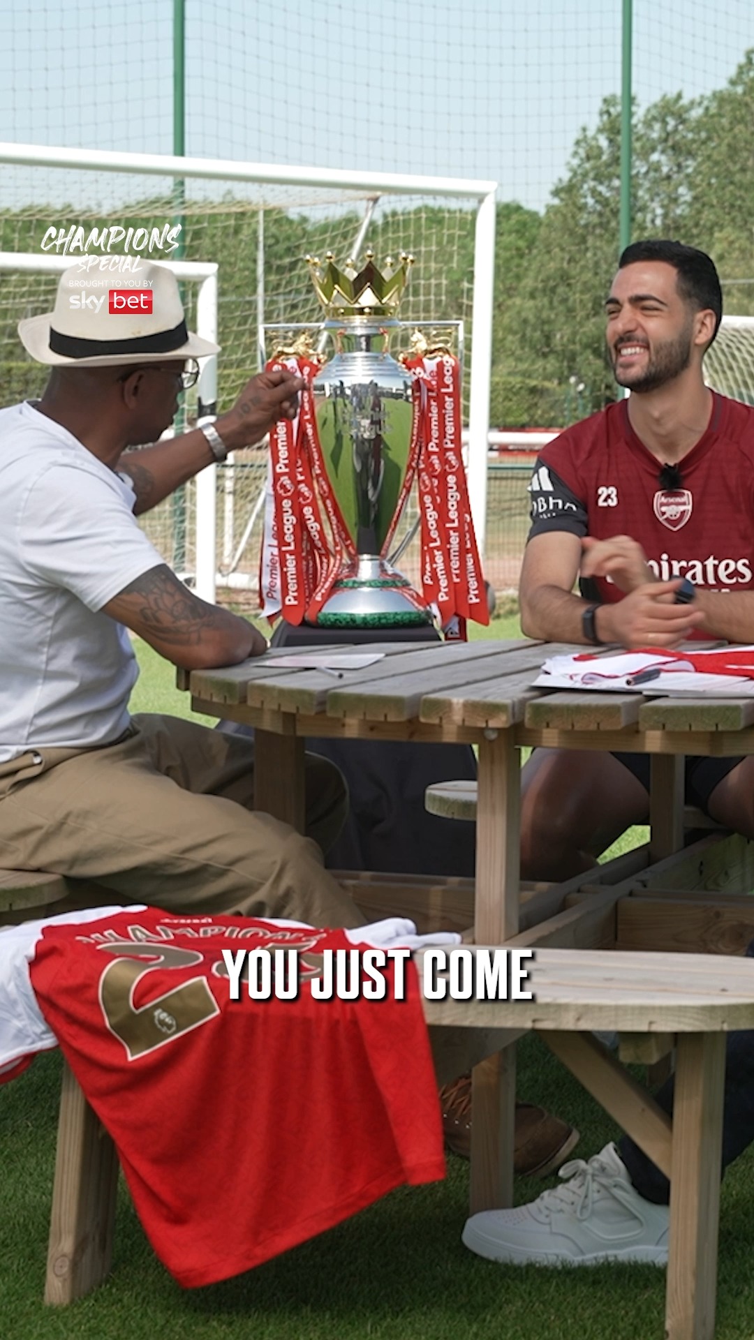 🏆 Arsenal: Champions Special 🏆

👷‍♂️ Arteta's Rebuild to Champions!
👀 Eyes On The UCL Final
✍️ Declan Rice's Transfer Story
🎁 Arsenal's Gift to Gary!
🤫 Set Piece Secrets...

Watch now on YouTube and listen on all major platforms!
