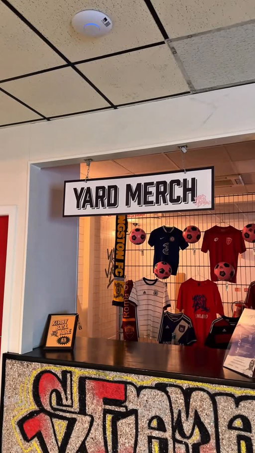 Ahh, the days when “just one more game” turned into being  until tea ⚽️

@yard_ball bottled that feeling and turned it into the UK’s first nostalgic street football experience 🔥

Kerby, wheelie bin goals, retro arcades, scoreboards, bragging rights… and yes, it’s worth leaving Leeds for.

Football fans, this is your World Cup warm-up 👀🏆

📍Little London Road, Sheffield, S8 0UH

#leedsbucketlist #yardball #familydayout #nostalgia #footballfans | ad