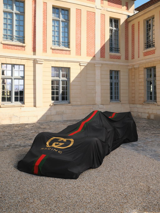GUCCI RACING 
 
Gucci and Alpine join forces in a new Formula One partnership, with the team set to race as ‘Gucci Racing Alpine Formula One Team’ from the 2027 FIA Formula One World Championship. The collaboration introduces Gucci Racing, a new business and experiential platform at the intersection of luxury and sport. 
 
#GucciRacing