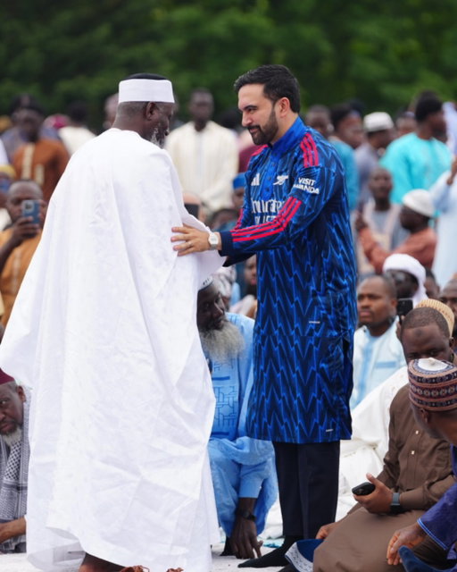 Eid Mubarak!

Today as we honor Prophet Ibrahim, Eid al-Adha reminds us that sacrifice is not a burden. It is an opportunity to see ourselves as part of something larger. To extend a hand to those who need it most.

I am honored to be New York City’s first Muslim Mayor and I am determined to lead through solidarity. Together, we are working to ensure every New Yorker can afford the groceries, housing, and child care they need. 

Our solidarity is our strength. Eid Saeed, New York.