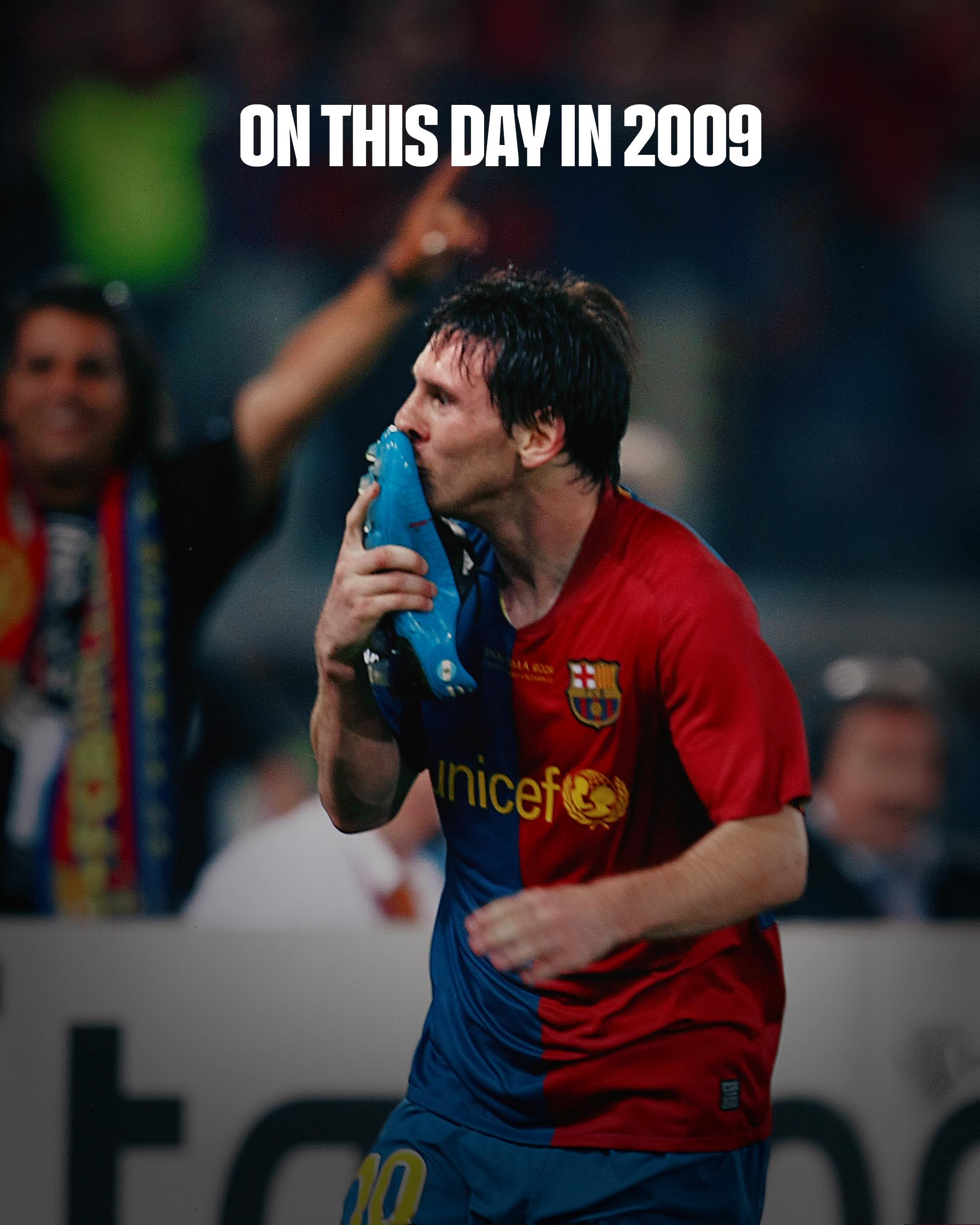 𝟐𝟕 𝐌𝐚𝐢𝐠, 𝟐𝟎𝟎𝟗 ✨
Una nit eterna a Roma.
FC Barcelona 2–0 Manchester United 🏆
Campions d’Europa per tercera vegada 💙❤️

Moments impossible to forget 🫶
Días que nunca se olvidan.