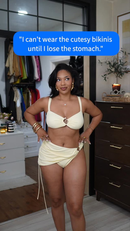 Who said that?! If you’re not ready to have your full tummy on show just yet, but you still want to feel cute in your swimwear this summer, try these cutesy bikinis instead ☀️ comment SWIM and I’ll send them over 👙

I’m 5ft 6, 165lbs, US 8/10 
Black set: 34D & US 8 bottoms
Blue set: 32DD Top & US 8 bottoms
Yellow set: US 6 Top & US 10 bottoms