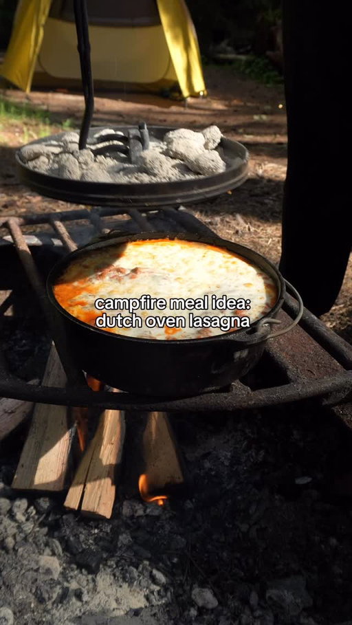 We let the leftovers cool and then stored them in the same containers we brought the sauce in! Comment “LASAGNA” and I’ll send you a link to my dutch oven and my favorite lasagna recipe! ♥️