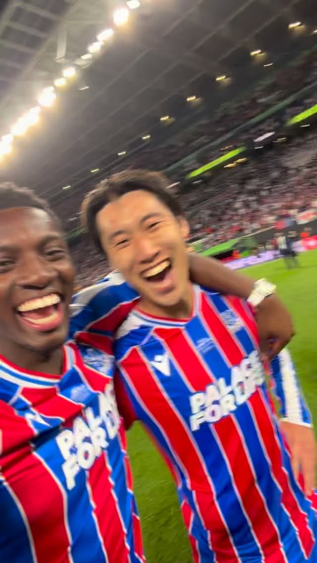 Crystal Palace all we do is win trophies!!! 🏆🏆🏆