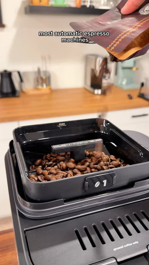 Automatic espresso machines are not my favorite. However @ninjakitchen came out with this new AutoBarista and it’s completely changed my mind. Go check it out, it’s basically like having your own personal barista at home! 

#NinjaPartner #NinjaAutoBarista