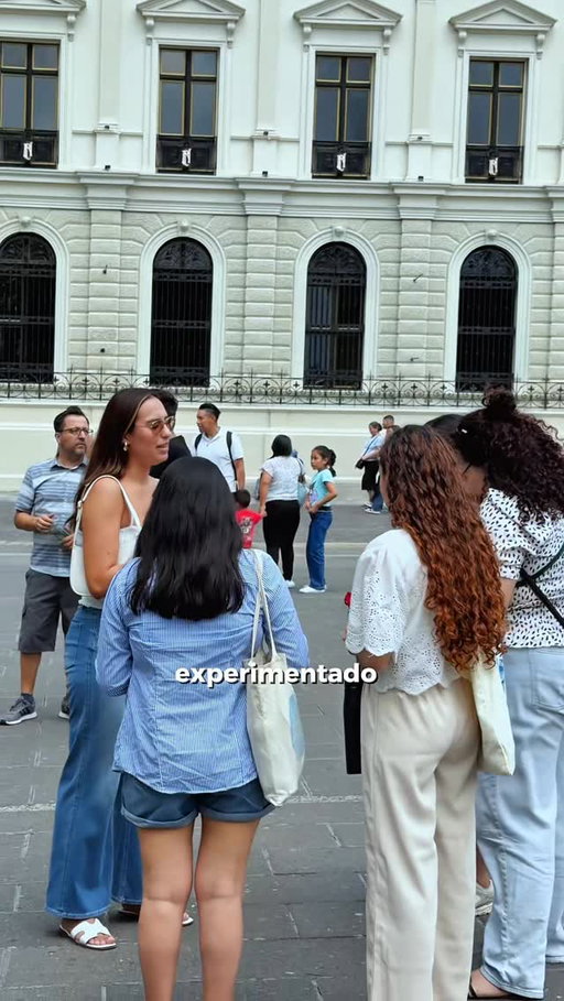 @bymichelleavendano y yo nos reunimos en el centro histórico para recordarle a las personas que son amadas por Dios y que él siempre cuidará de sus vidas y tiene el control sobre todas las cosas

Queremos animarte a que tú también salgas y compartas del amor de Jesús de formas creativas y dejes que el señor te use para llegar a la vida de más que lo necesitan🤍

#evangelismocreativo #elsalvador #hagamosviralesajesús #centrohistórico