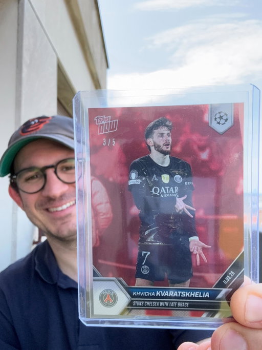 What a celebration. What a card. I hope this is an omen we’ll see this celebration on Saturday. Allez le #psg 🔴🔵

#topps #footballcards #soccercards #collector
