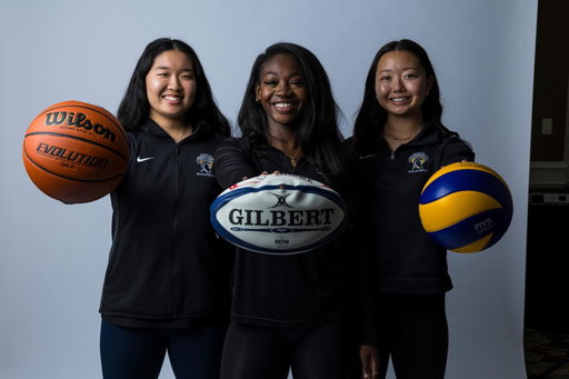 On the Rise.

This month, @wloowbb’s Kate Yoon-Ah Huh, @wloowrug’s Heavlyn Sekyere, and @wloowvb’s Madison Seo participated in the Inaugural @ouasport On the Rise: Women in Sport Summit.

The two-day summit brought together student-athlete leaders from across the province who are passionate about pursuing careers in and around sport. Through speakers, panels, leadership workshops, and networking opportunities, participants connected with peers and professionals across a range of sport-related career pathways.

📰: Read the full story on oua.ca
📸: @mphcentral, @kierandelport 

#GoBlackGoGold