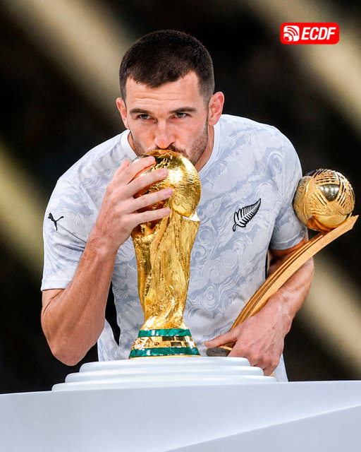 🤩⚽️ ¡LA IMAGEN QUE AHORA TODOS QUEREMOS VER! 🇳🇿🏆

📌 Tim Payne, lateral derecho de #NuevaZelanda, se convirtió en el jugador favorito del internet para el #Mundial2026 

🤔 ¿Logrará hacer historia con los 'All Whites'?