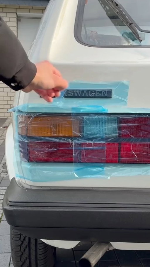 POV: You just got your "new" Golf and finally get to unpack it! 🎁😍

Video by @unboxacar

#Volkswagen #VW #Golf #unboxing #asmr