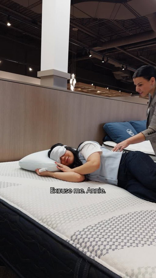 Buying pillows is like buying runners for a marathon… you wouldn’t just grab any pair and hope for the best 🏃‍♂️💤

That’s why a pillow fitting matters. The right support can completely change how you sleep.

It’s time your pillow actually fits you. Come in store and find your match! 😴

#TimeToSwitch #SleepCountryCanada #SleepBetter