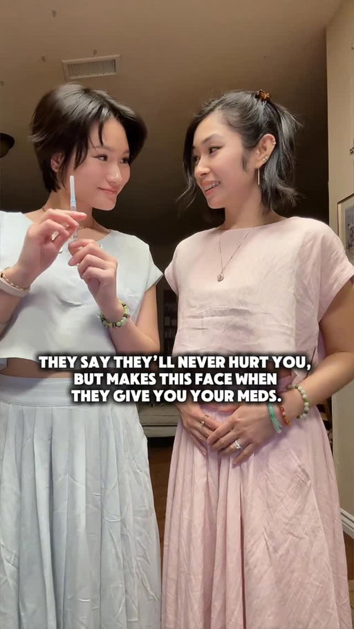 Why does she have to make that face though 😭😭😭Taught @babiibleuu how to give me my fertility meds, I think I made a mistake 🥴 
For context, I can give my self my meds, but it hurts less when other people do it. Hubby wasn’t home so I asked Jess. Made her practice on an orange before poking my belly 🤣 #fertilityjourney #ivf #whyisshemakingthatface