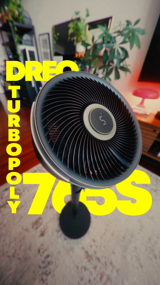 New addition to the studio setup. Big fan of this one 🌀🔥

@DREO.Home TurboPoly Fan. The remote has a gyroscope in it, so you just point it and the airflow follows, and the 3D oscillation covers the whole room with no dead spots.

Discount code and link in bio. 🔗

#ad #DREO #DREOMagicSummer #DREOFan #TurboPoly DeskSetup