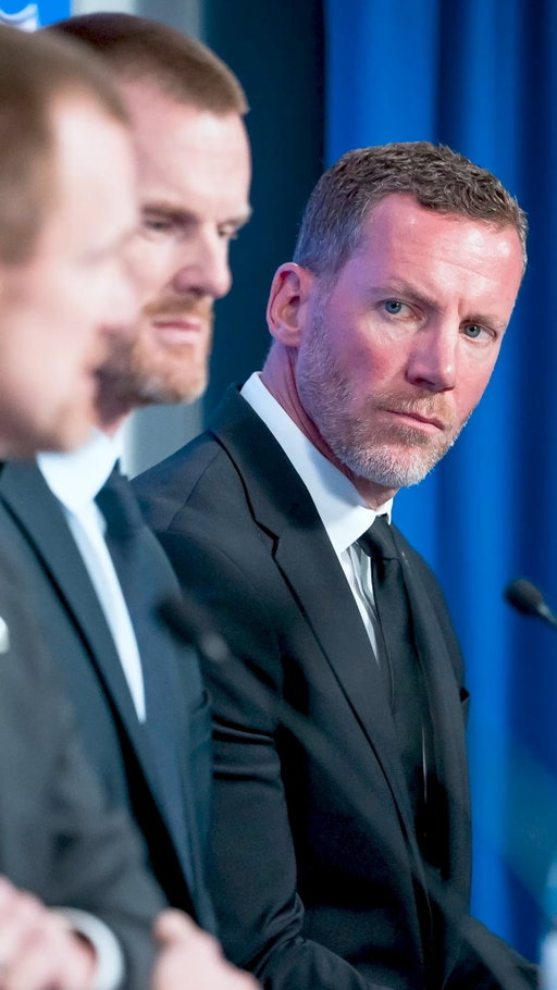 If Ryan Johnson and the Sedins want to make a big splash at the draft, @jeffmarekhockey has a bold idea for a 3-way deal...

Presented by @bet365_ca #bet365