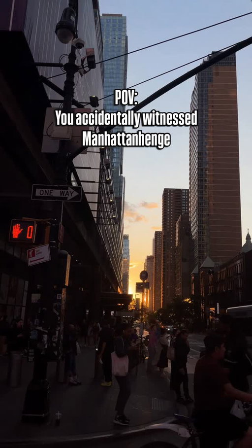 Just thought it looked like a really sick sunset 😂 

#Manhattanhenge #NY #NYC #sunset