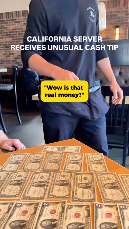 Surprising our server with something a little different. A spread of $1 Silver Certificates and $2 Legal Tender Notes, his pick of $3. Lunch + a little history. 💵✨ 

@calumdavies_ thank you for the great service and we look forward to seeing you in July for the PNP dinner! 

#papermoney #tips
