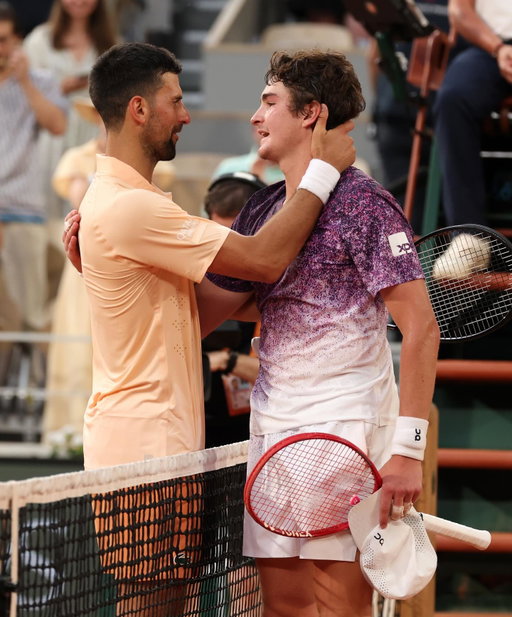 An epic battle, @joaoffonseca. And a hard-fought victory you deserve. Best of luck for the rest of the tournament and the incredible career you have ahead of you. 

As for Paris… tu as mon coeur 🫶🏼