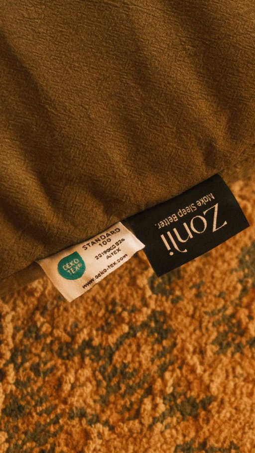 sometimes I forget that its my house and I can sleep in the living room if I want🤣 I love my @zonlihome floor matress because its cozy, portable and super easy to set up! 

use my link https://www.zonlihome.com/referral/cozylittlevlogs

and my code: cozylittlevlogs10 for 10% off! #zonli  #floorliving #homebody #nightroutine #cozyathome
