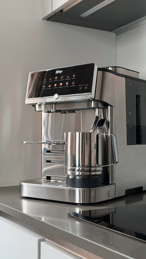 Real espresso, without the fuss.
This is the Ninja AutoBarista, a fully automatic espresso machine with smart tech helping you enjoy cafe quality drinks at the touch of a button.

No need to become an expert overnight, let your new home barista do the work for you. 

Loads more to come on this incredible machine!

Which beans are you going to try first?
#NinjaAutoBarista #AutoBarista #EspressoMachine #Homebarista #AD