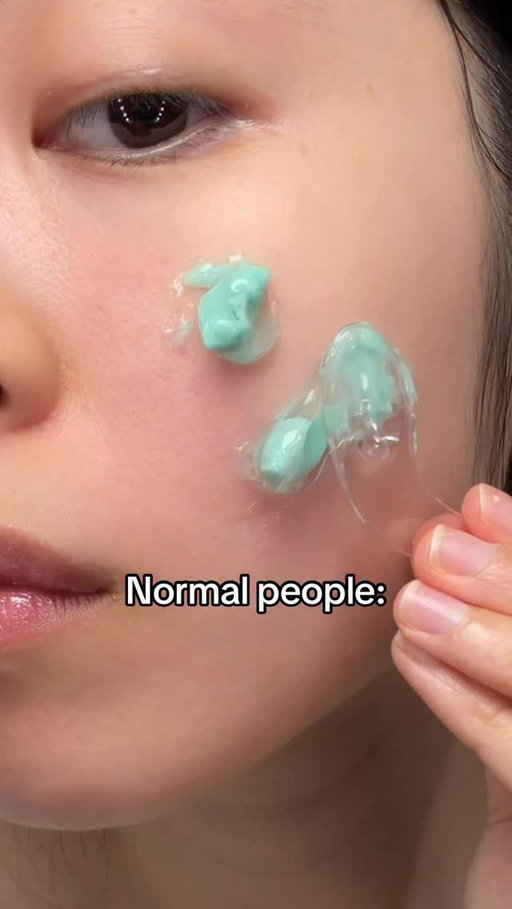 Which are you? 🤔Normal People VS Psychopath 

#skincare #vtcosmetics #koreanskincare #kbeauty #capsulecream