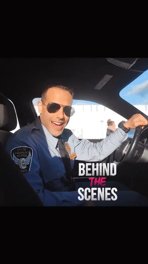 Digging through the camera roll and found some fun #behindthescenes moments from #BroadTrip 🎬🚔 

Watch it on @therokuchannel

#actorslife🎬 #behindthescenes🎬