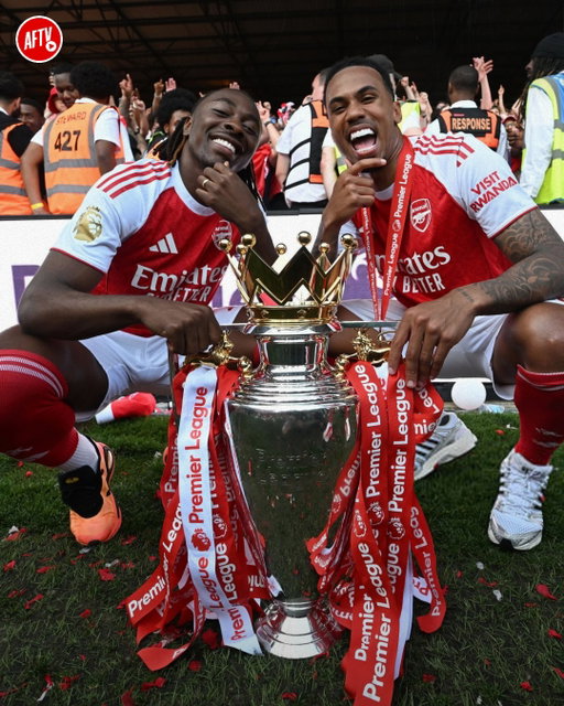 We love you, Eze and Gabriel. One single game won't change what we think of you. We are a family, The Arsenal family! 👏