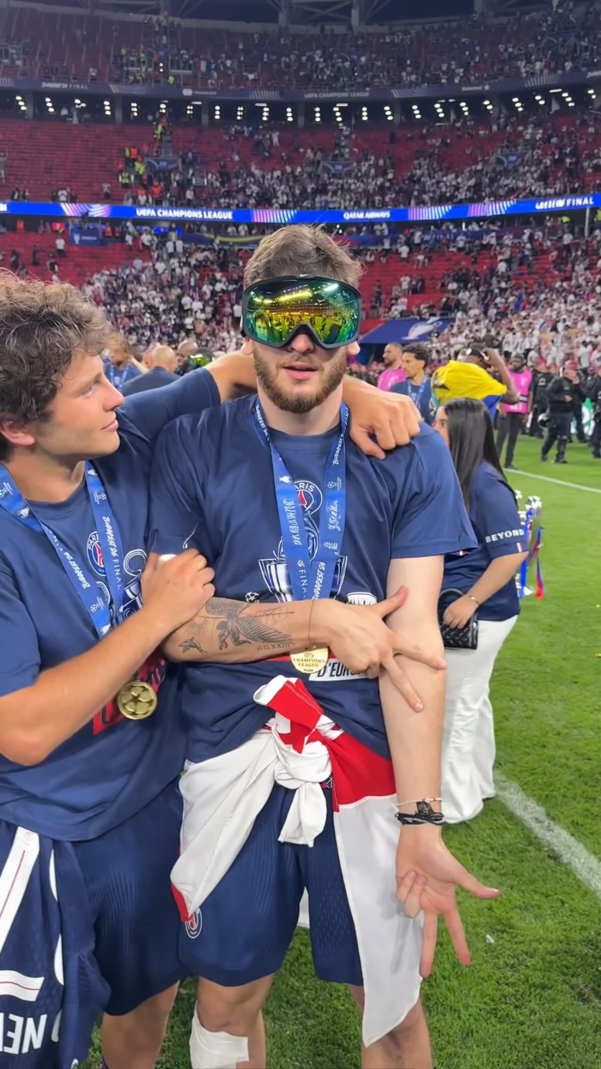 You can’t hate this guy 😂💉

🎥 @canalplussport