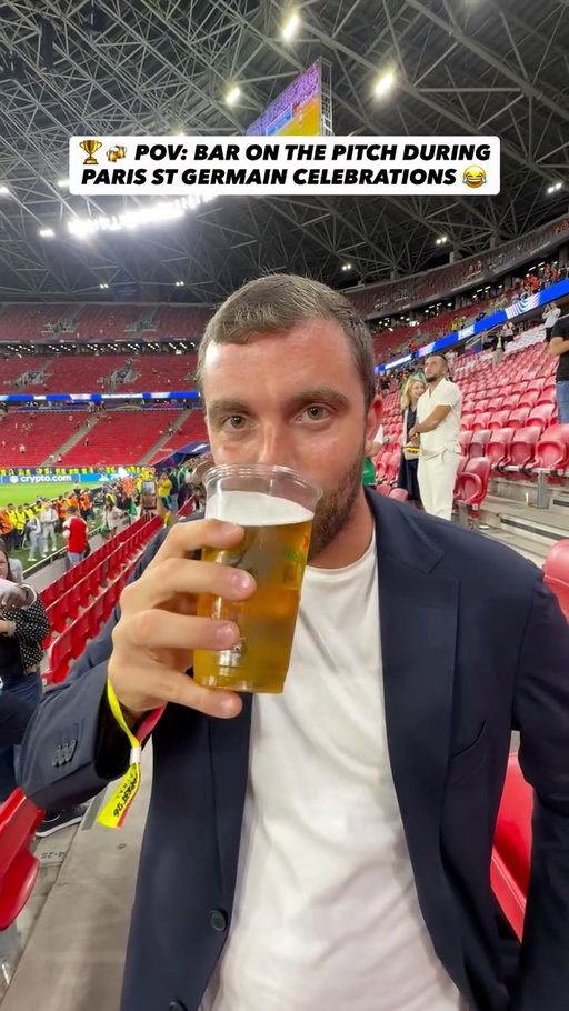 Another final, another show. 𝐂𝐡𝐞𝐞𝐫𝐬! 😁🍻

@heineken #FansHaveMoreFriends #ad