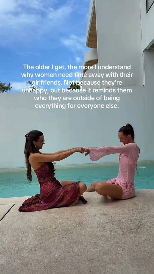 👯

Tag your sister / bestie and book that stay cay!!