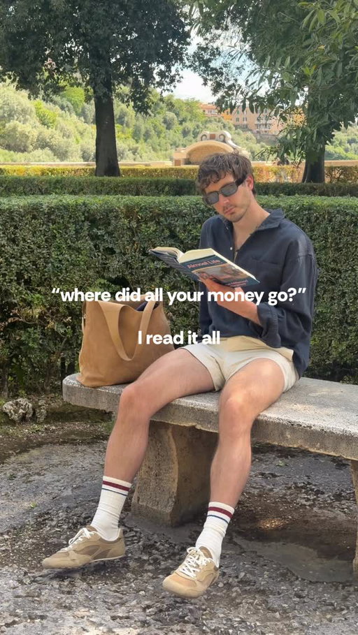 My bank balance is on my bookcase. 🤭⁣
⁣
#funny #shoppingreels #bookstagram relatable book buying reels, comedy reels