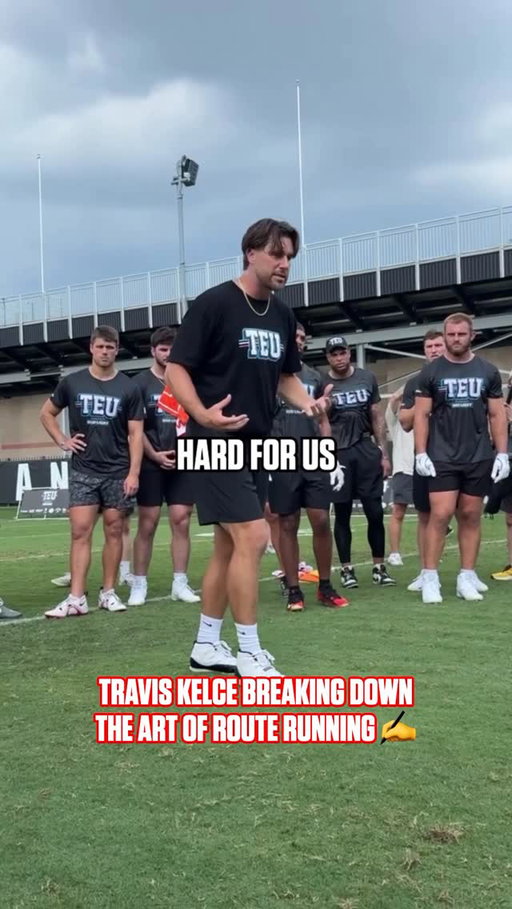 @killatrav was handing out lessons at last year’s @te_university 📚