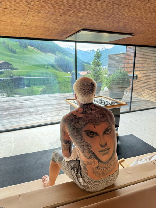 Life in the Dolomites >>