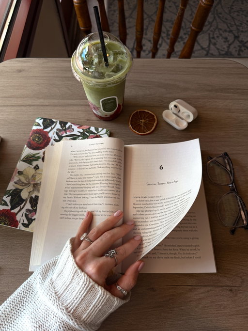 Pretty sure a matcha, a good book, & a trip to Barry’s Bay would heal me right now 🍵📖🍓

Happy Sunday my beautiful book people 🤭
It’s been a busy weekend over here with very little reading time, but lots & lots of quality time with people I love 🥰

I’m still slowly working my way through Every Summer After and am determined to finish while we’re at the beach this week 🐚 🌊 currently packing up a nice box of books to bring along as we speak 🤭 lmk if you have any good beach read suggestions!

It’s hard to believe that May is over, but I feel good things for us in June 💕

(PS: my cafe replaced the cutie vintage wooden tables with cafeteria ones & my inner antique loving grandma has feelings about it 😒)

#readingupdate #cozyreading #readeraesthetic #bookishaesthetic #everysummerafter