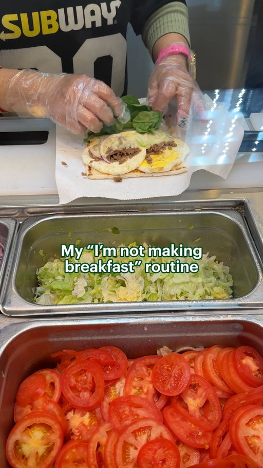 Breakfast hits different when someone else makes it. Drop your flatbread breakfast orders 👇