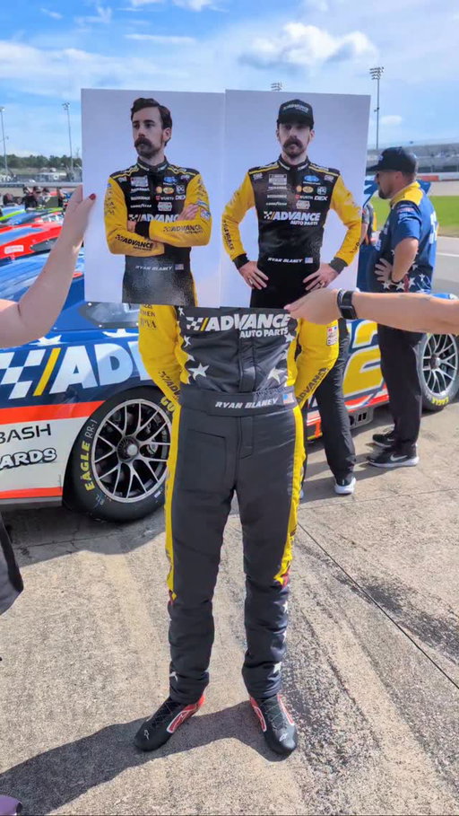 We give you... a Cup Series Champion 🌟

(sry if you thought this was a clean shave reveal lol)