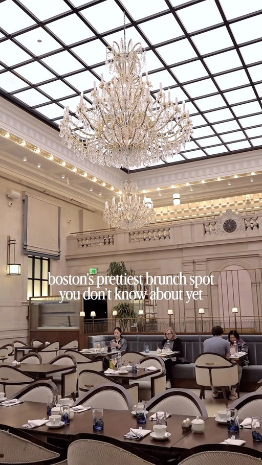 BOSTON’S PRETTIEST BRUNCH SPOT🥞✨ @granaboston @langhamboston 

This brunch in Boston’s Financial District is stunning 🤩  The restaurant is set in the Boston former Federal Reserve Bank great hall inside The Langham hotel. I love their seasonal brunch menu that includes a delicious truffle egg croissant 🥐 and cannoli pancakes 🥞

You have to try Grana for your next Boston brunch out!

📍250 Franklin St. Boston, MA

#bostonfoodgram #bostonfood #bostonbrunch