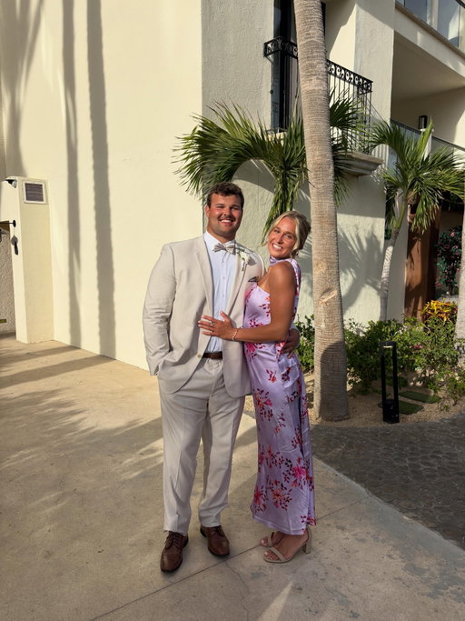 Quick trip congrats @zander.yates @_alexayates